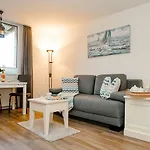 Apartment Di Holting Hues *