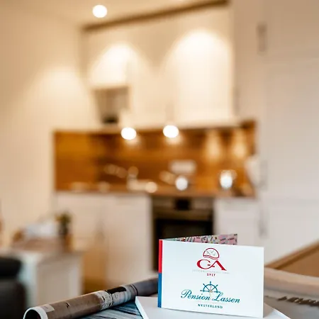 아파트 Di Holting Hues