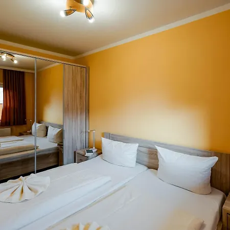 Di Holting Hues * 베스터란트