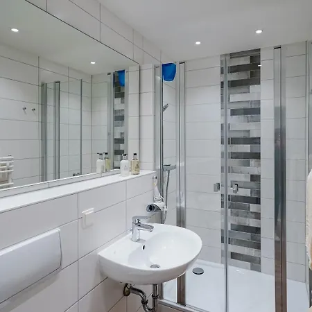 아파트 Di Holting Hues