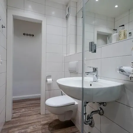 아파트 Di Holting Hues