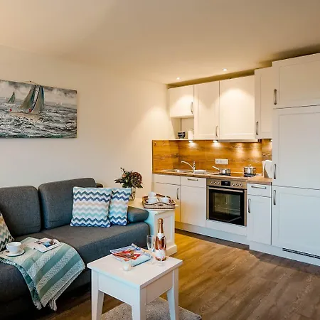Di Holting Hues Apartment